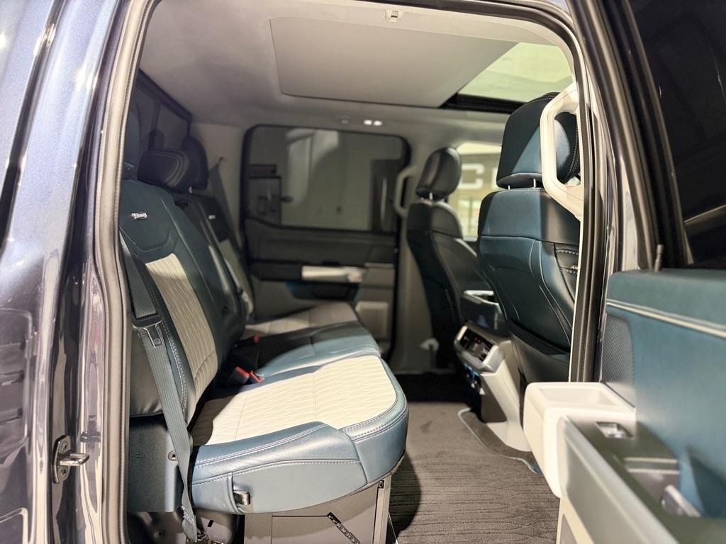 Ford F-150 Lariat SuperCrew 5.5-ft. Bed 4WD 2022