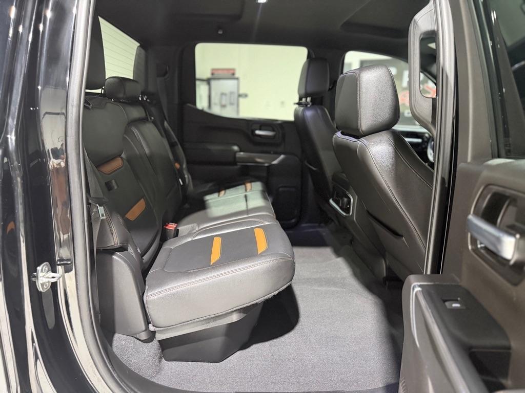 GMC Sierra 1500 AT4 Crew Cab Long Box 4WD 2021