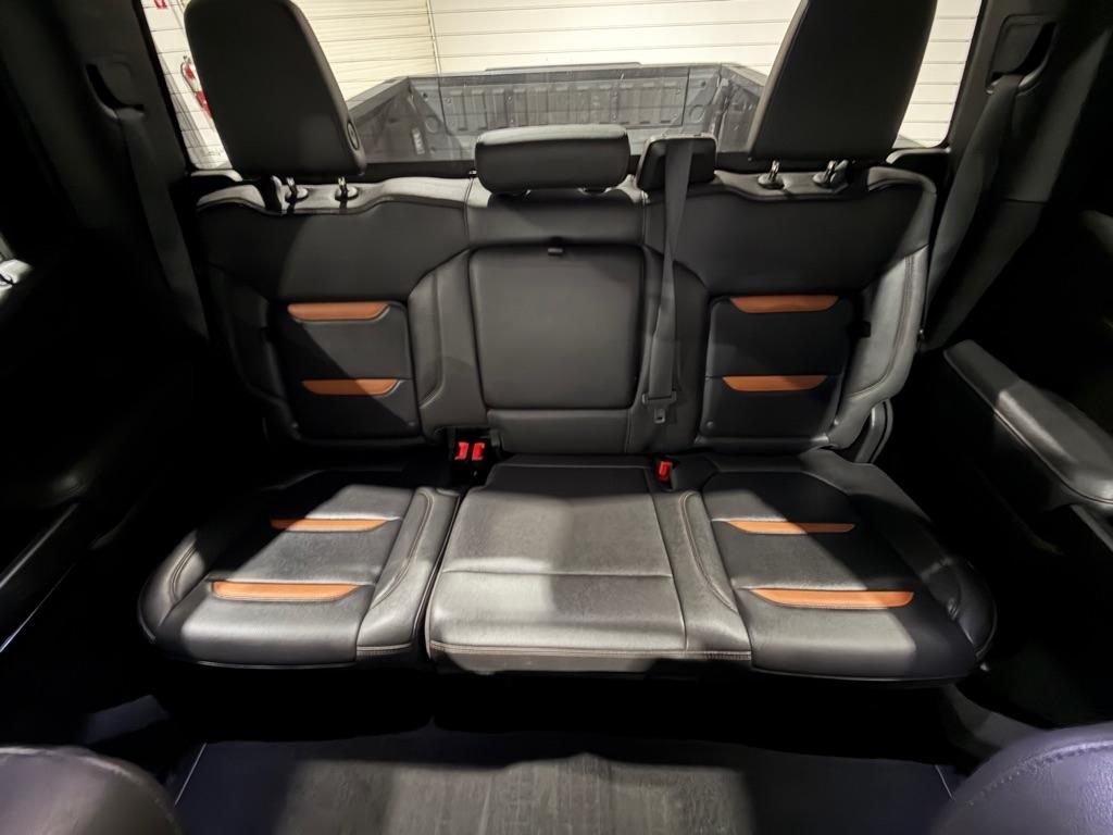 GMC Sierra 1500 AT4 Crew Cab Long Box 4WD 2021
