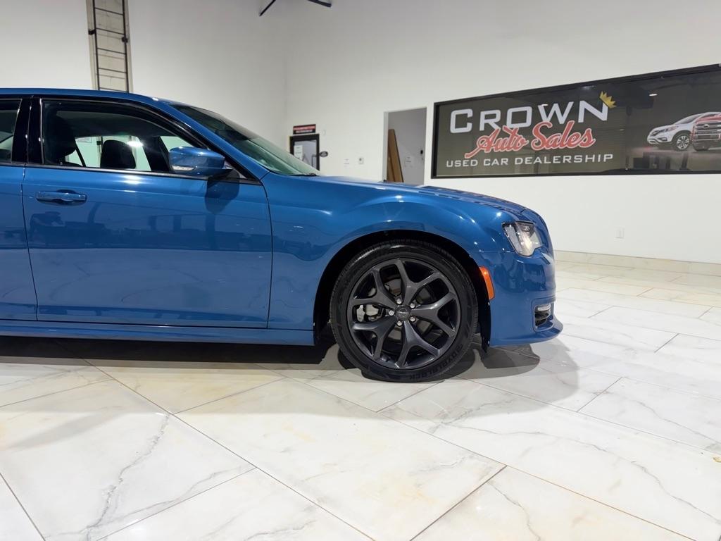 Chrysler 300 Touring L 2021
