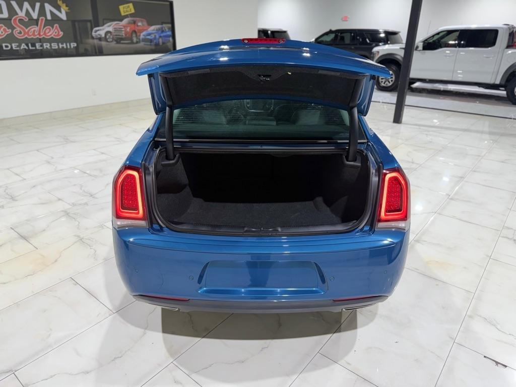 Chrysler 300 Touring L 2021