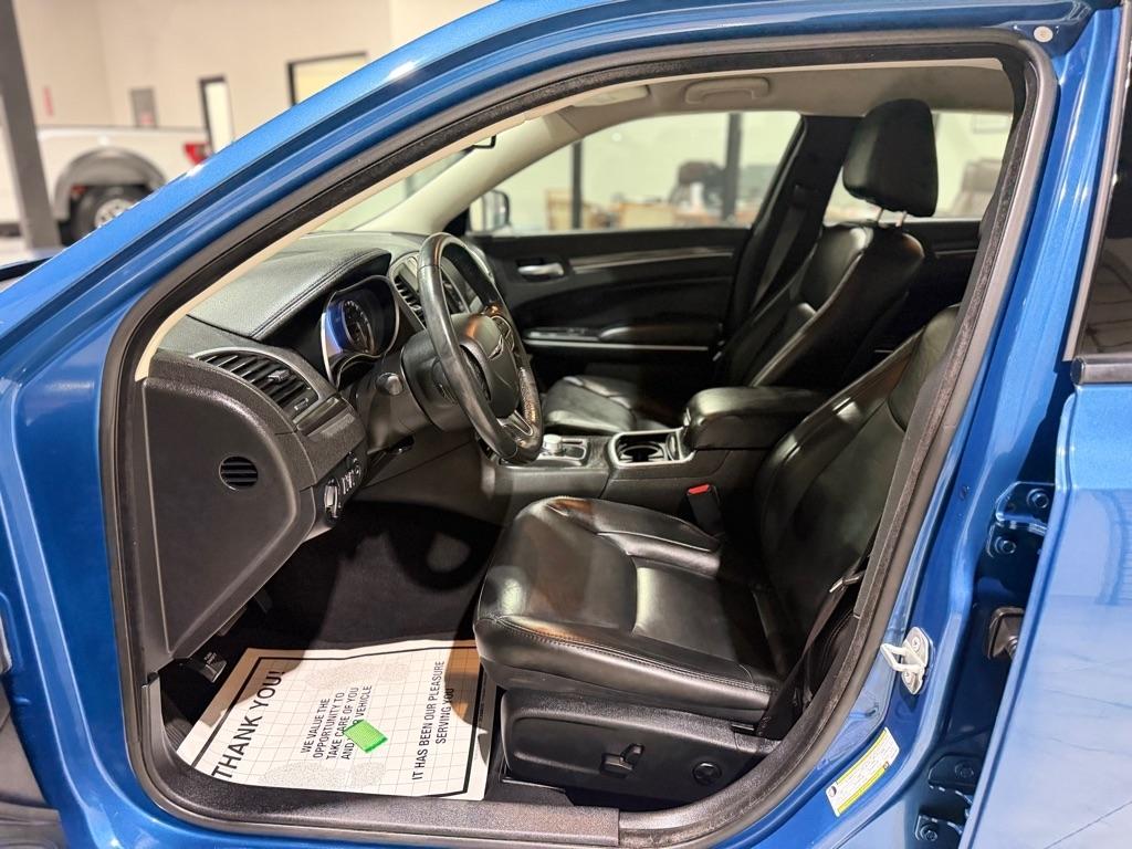 Chrysler 300 Touring L 2021