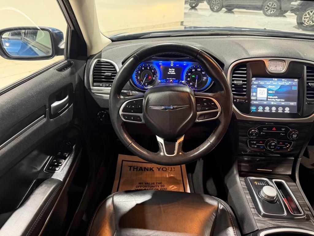 Chrysler 300 Touring L 2021