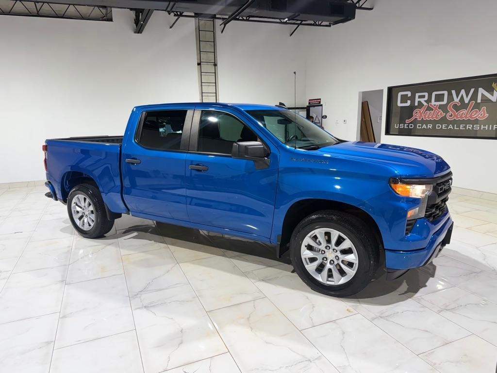 Chevrolet Silverado 1500 Custom Crew Cab 2WD 2023