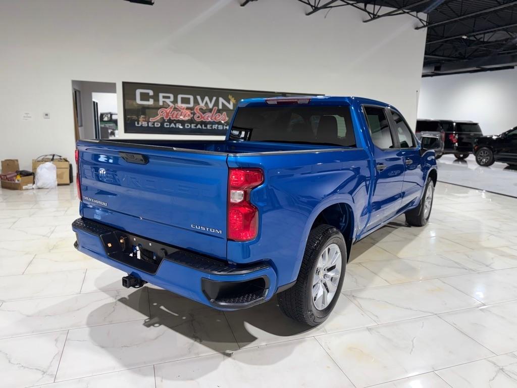 Chevrolet Silverado 1500 Custom Crew Cab 2WD 2023