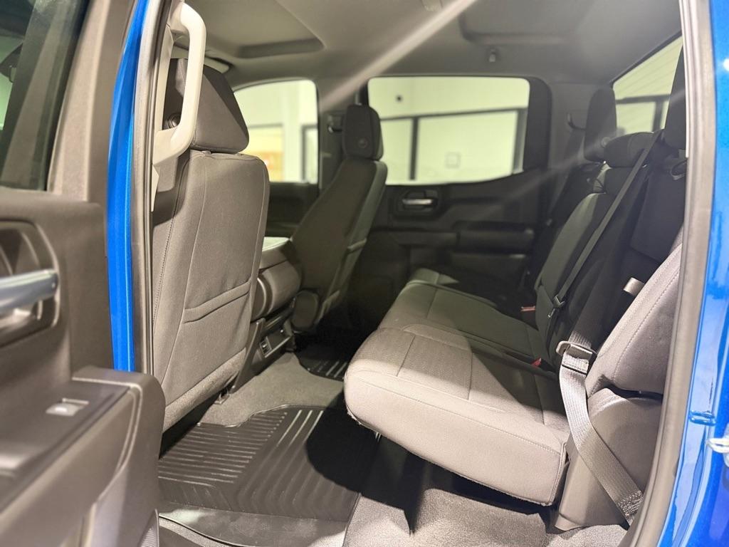 Chevrolet Silverado 1500 Custom Crew Cab 2WD 2023