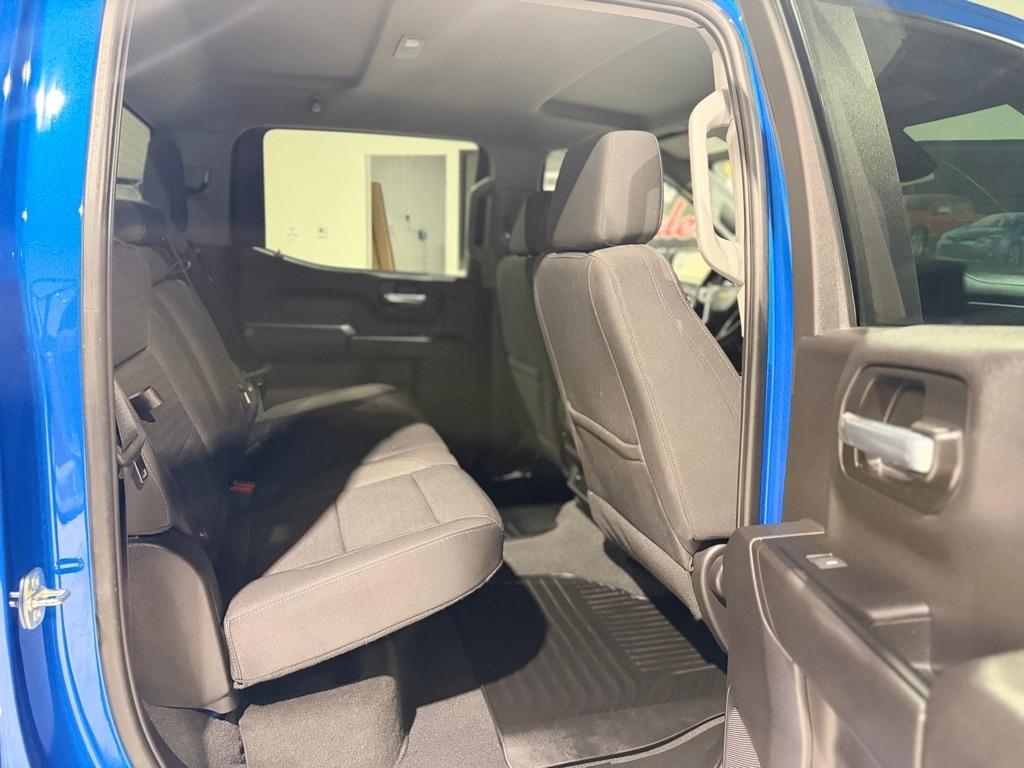 Chevrolet Silverado 1500 Custom Crew Cab 2WD 2023