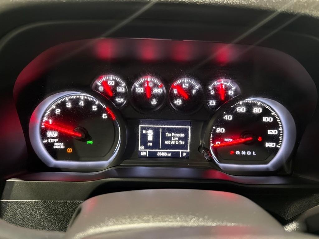 Chevrolet Silverado 1500 Custom Crew Cab 2WD 2023