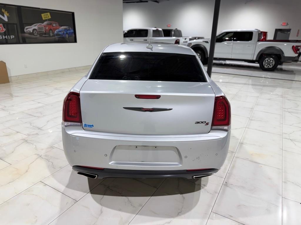 Chrysler 300 S V6 2023