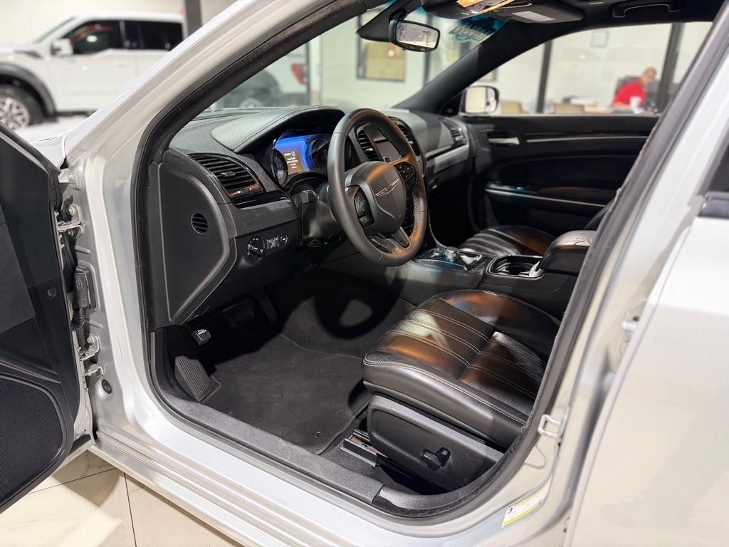 Chrysler 300 S V6 2023