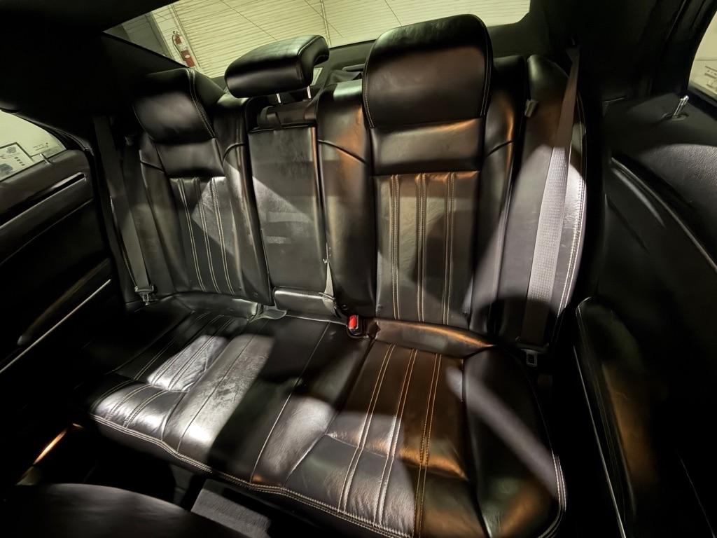 Chrysler 300 S V6 2023