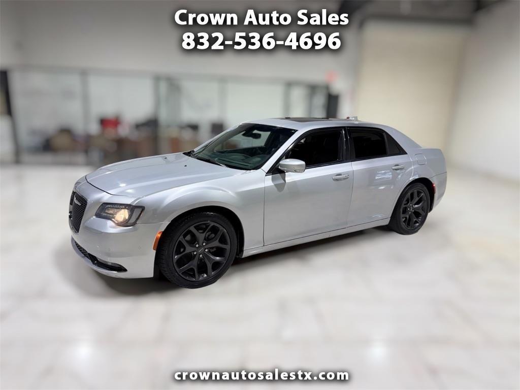 Silver 2023 Chrysler 300 Sedan Rear-Wheel Drive Automatic
