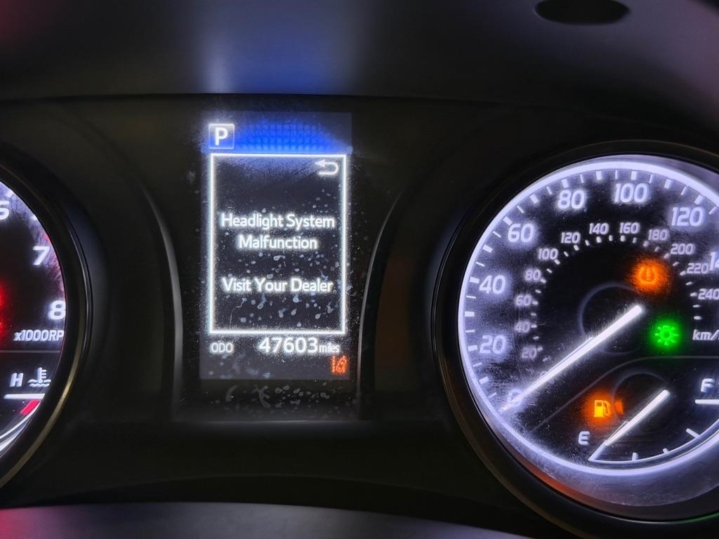 Toyota Camry SE 2021
