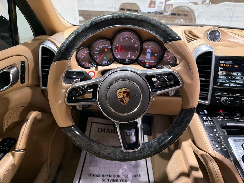 Porsche Cayenne Base 2016