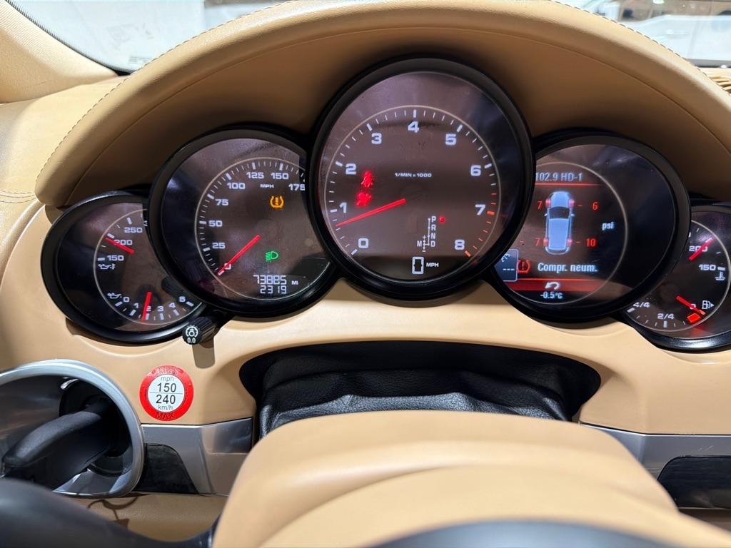 Porsche Cayenne Base 2016