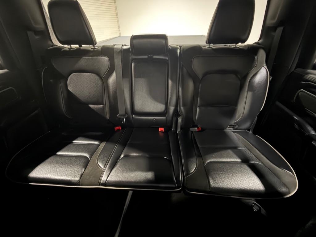 RAM 1500 Laramie Crew Cab SWB 2WD 2024