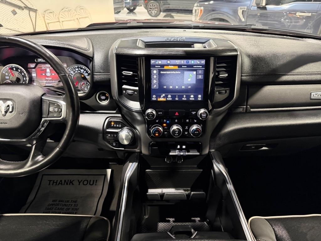 RAM 1500 Laramie Crew Cab SWB 2WD 2024