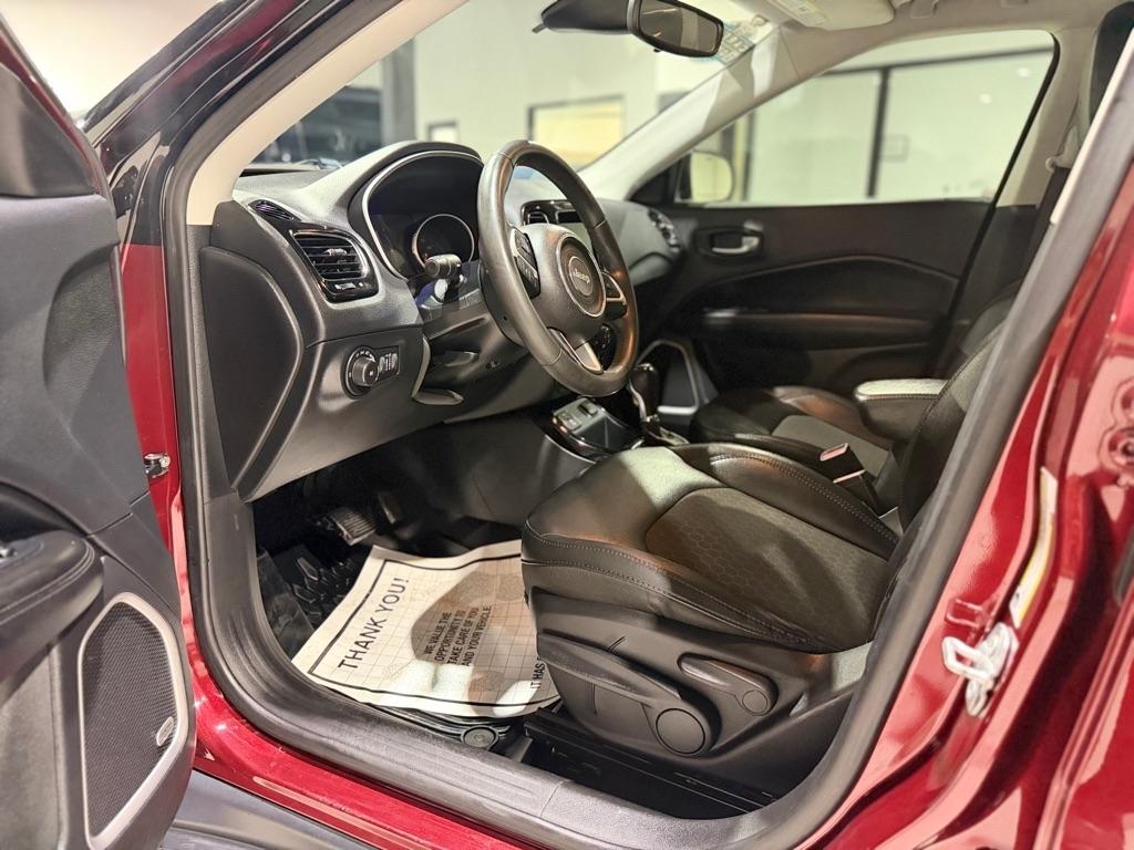 Jeep Compass Latitude FWD 2021