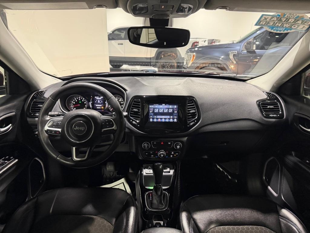 Jeep Compass Latitude FWD 2021