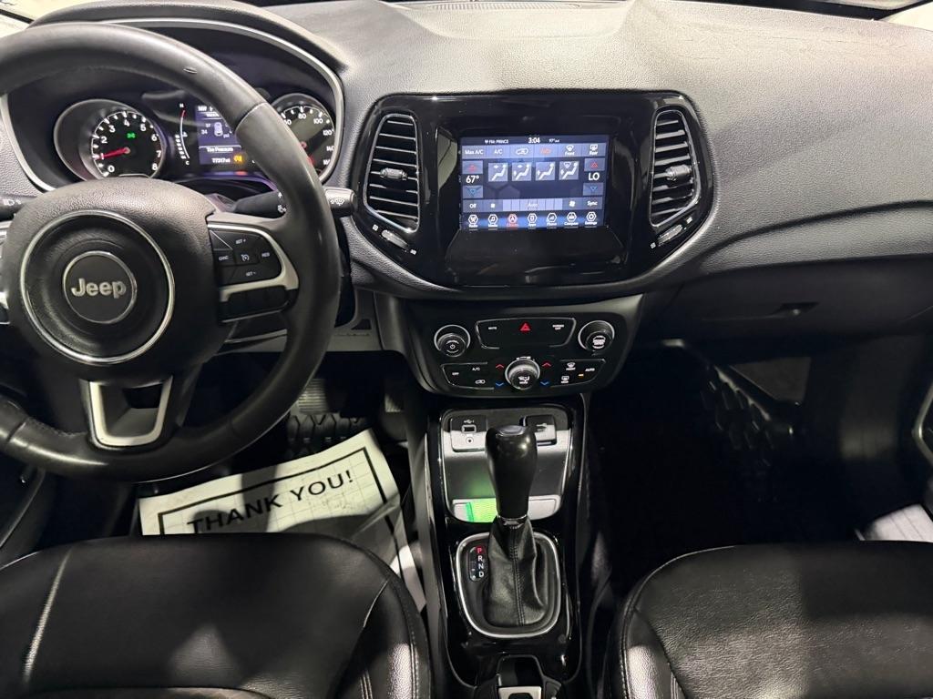 Jeep Compass Latitude FWD 2021