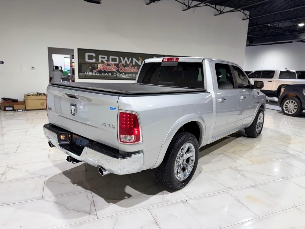RAM 1500 Laramie Crew Cab SWB 4WD 2016