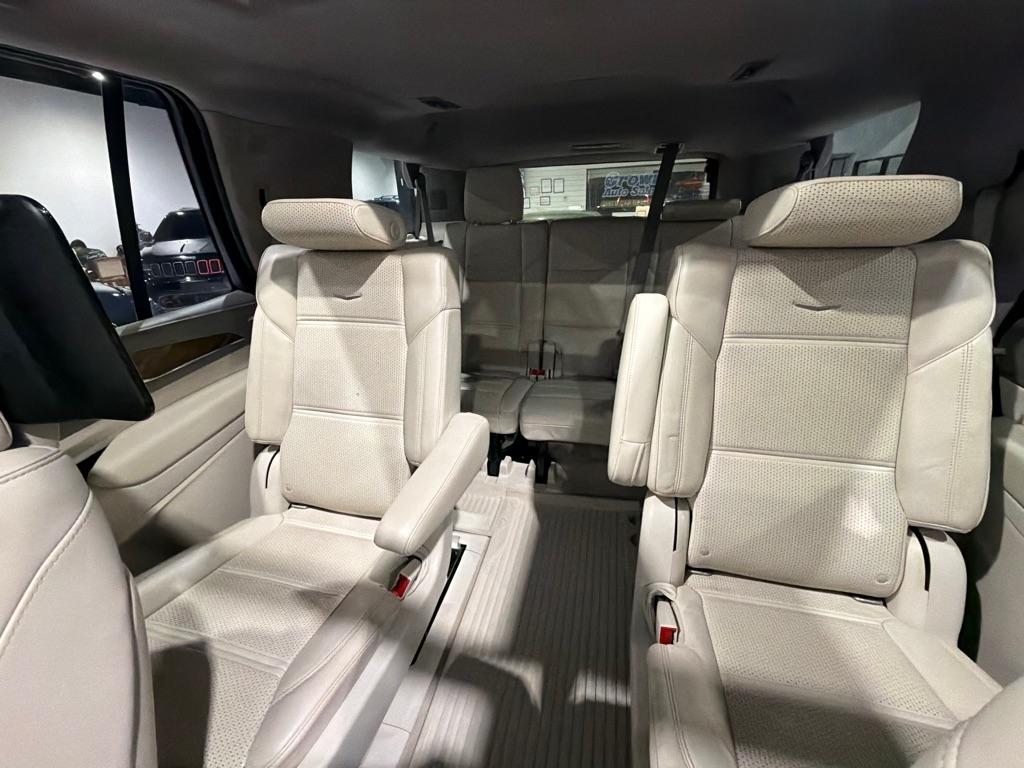 Cadillac Escalade Premium Luxury Platinum AWD 2021