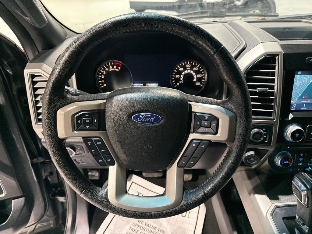 Ford F-150 Lariat SuperCrew 5.5-ft. Bed 4WD 2016