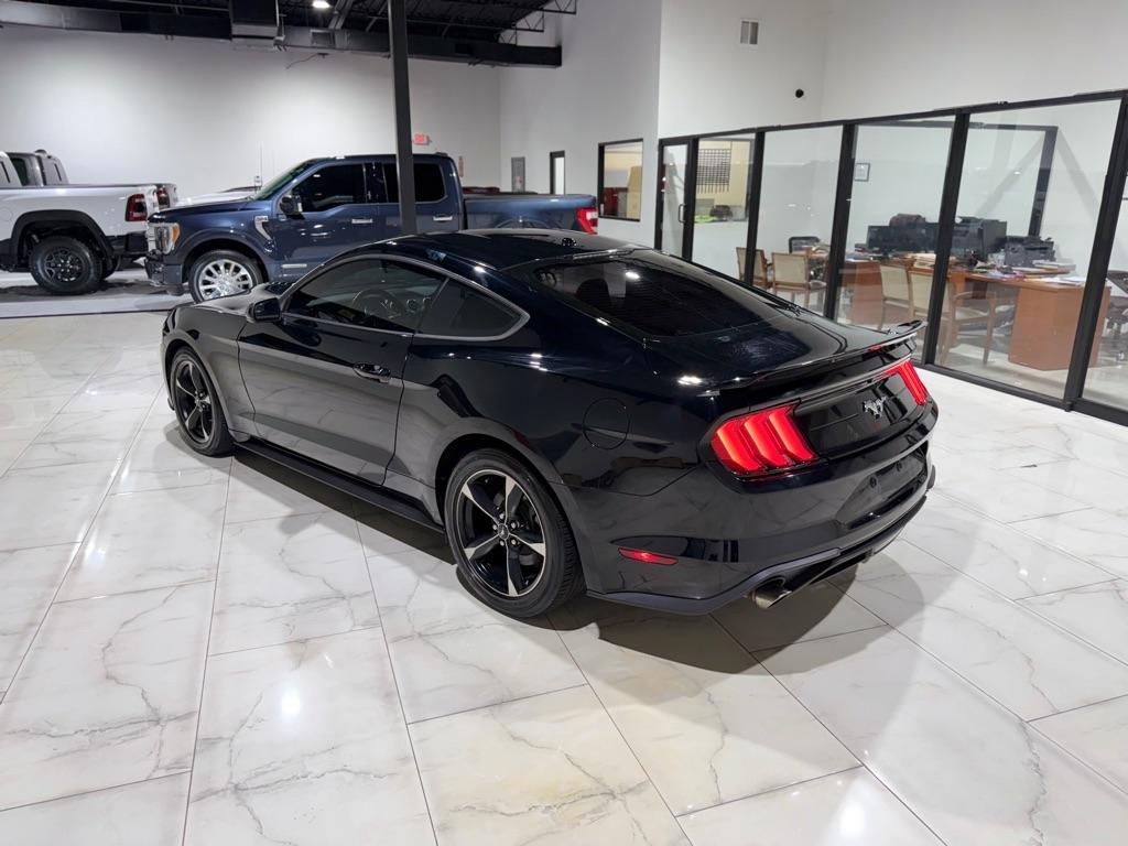 Ford Mustang EcoBoost Coupe 2019