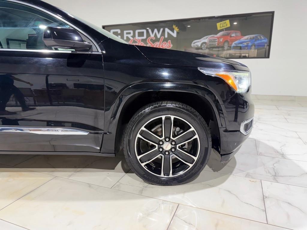 GMC Acadia Denali 2019