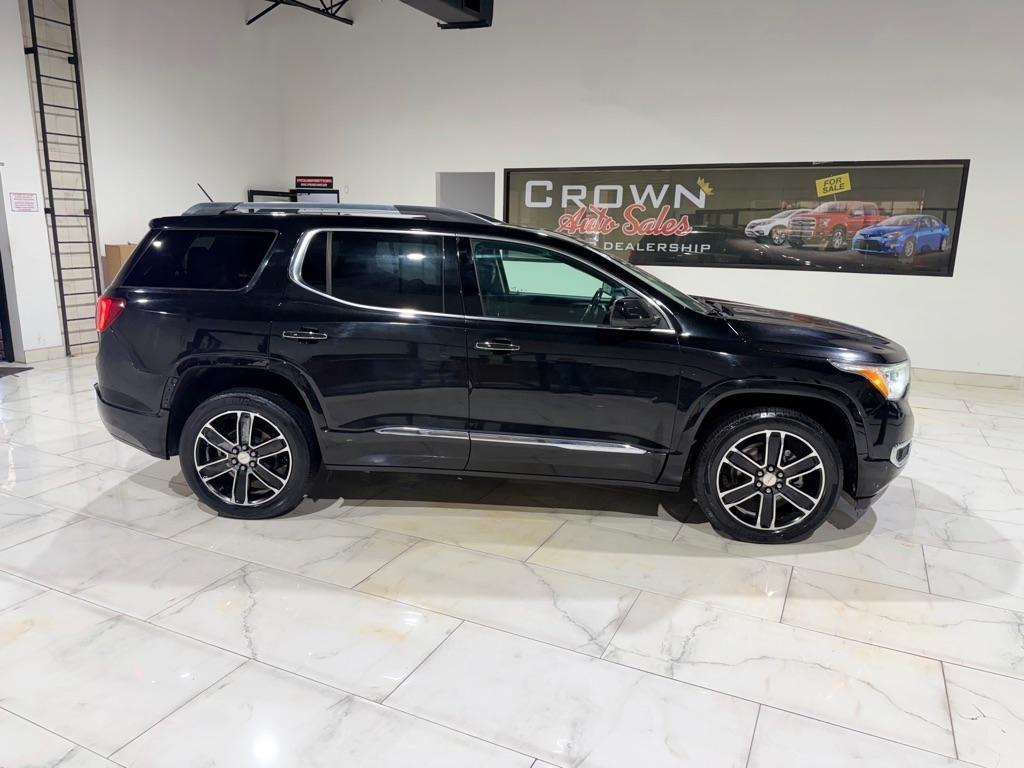 GMC Acadia Denali 2019