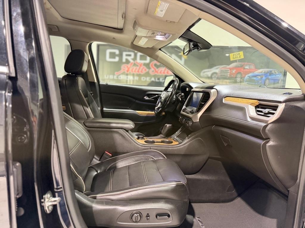GMC Acadia Denali 2019