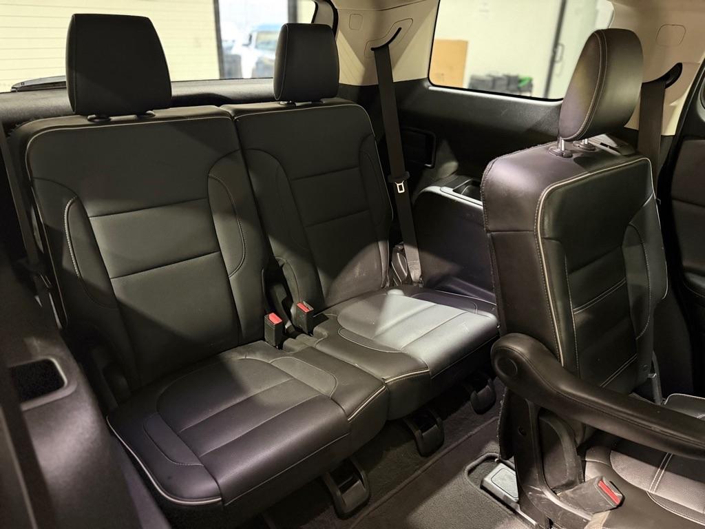 GMC Acadia Denali 2019