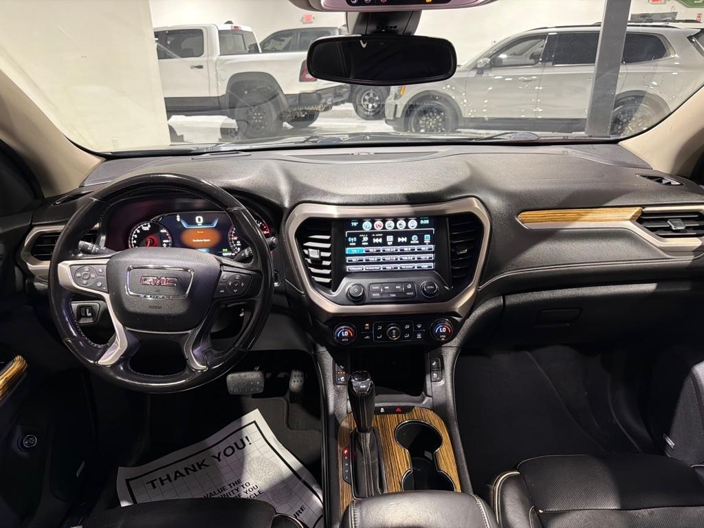 GMC Acadia Denali 2019
