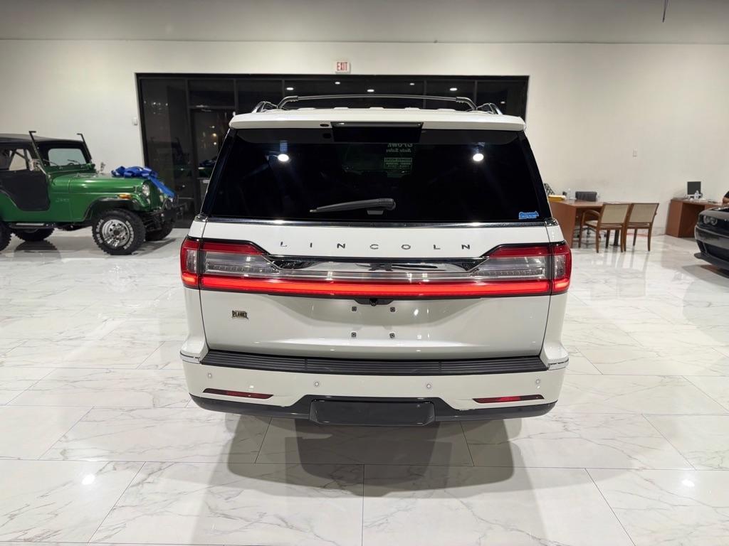 Lincoln Navigator L Reserve 4WD 2021