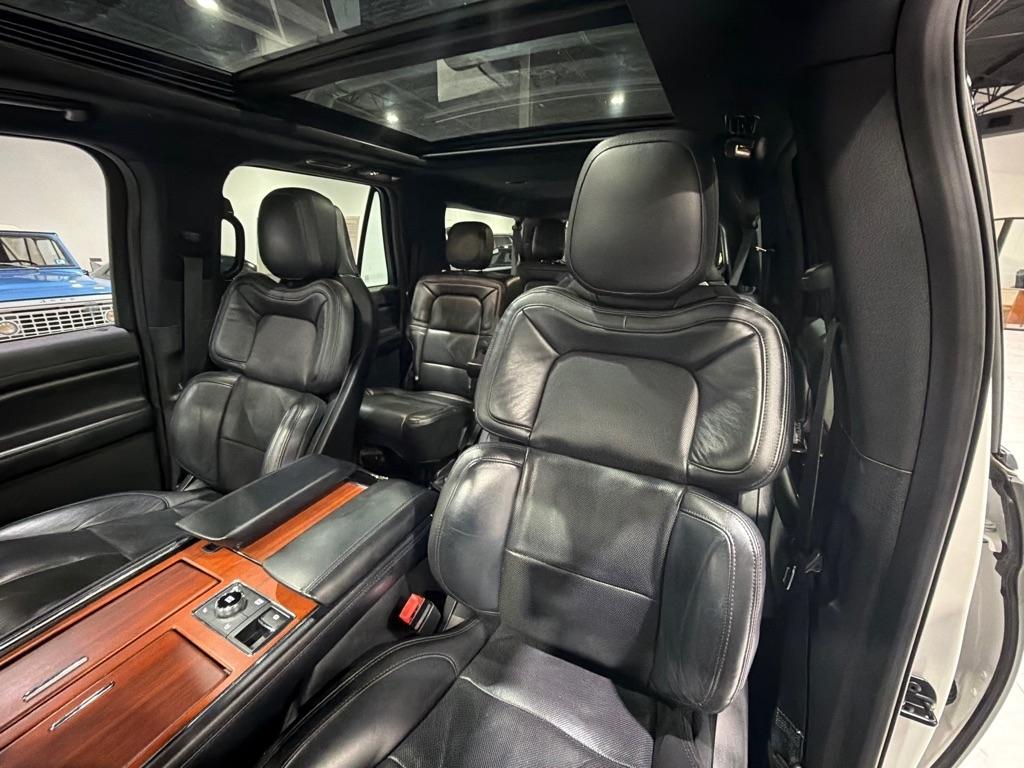 Lincoln Navigator L Reserve 4WD 2021