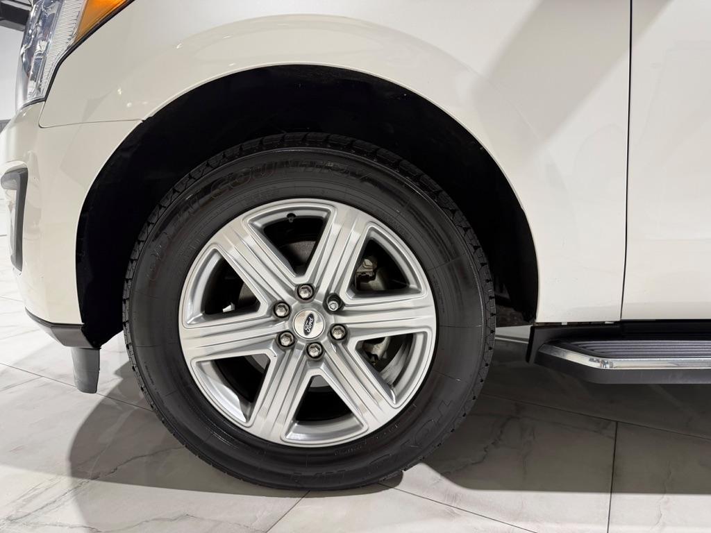 Ford Expedition XLT 2021