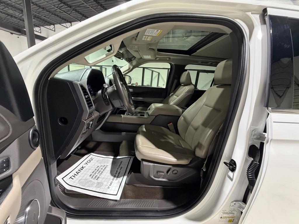 Ford Expedition XLT 2021