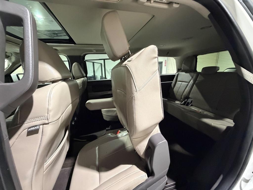Ford Expedition XLT 2021