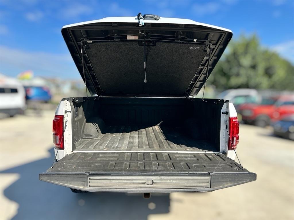 Ford F-150 Lariat SuperCrew 6.5-ft. Bed 4WD 2017