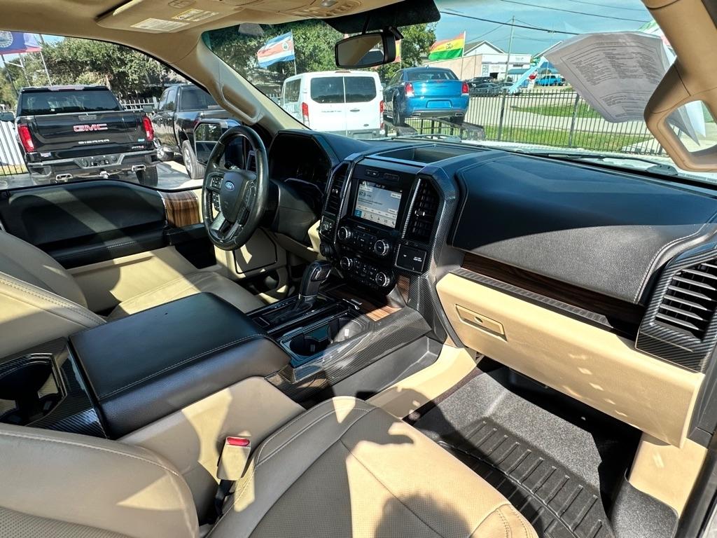 Ford F-150 Lariat SuperCrew 6.5-ft. Bed 4WD 2017