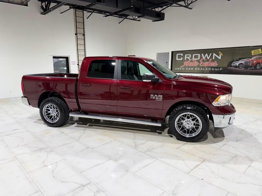 RAM 1500 Classic Tradesman Crew Cab SWB 2WD 2019