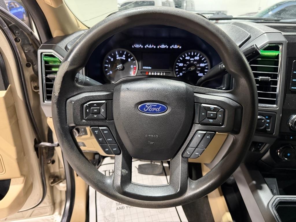 Ford F-250 SD XLT Crew Cab 4WD 2017