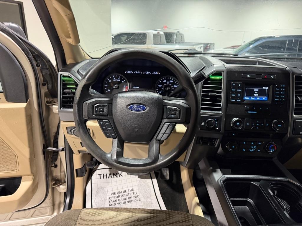 Ford F-250 SD XLT Crew Cab 4WD 2017