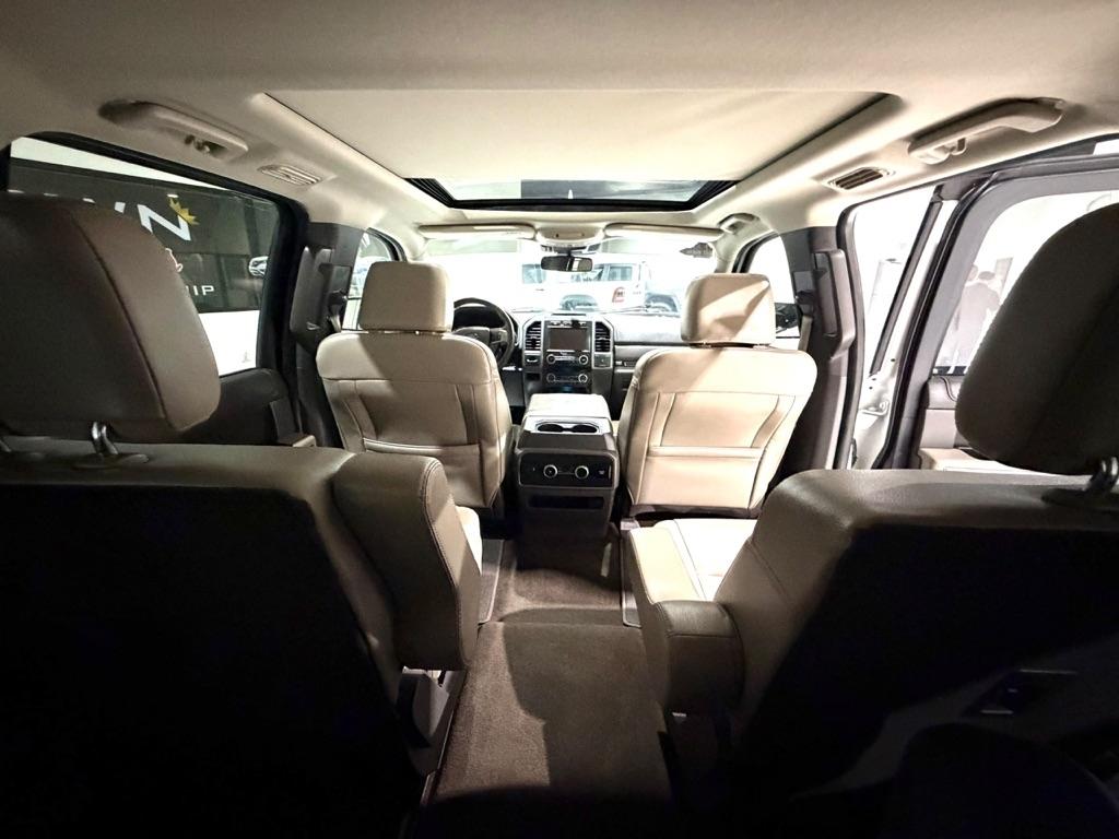 Ford Expedition XLT 2021