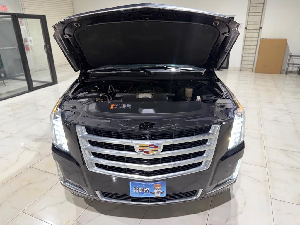 Cadillac Escalade Luxury 4WD 2020