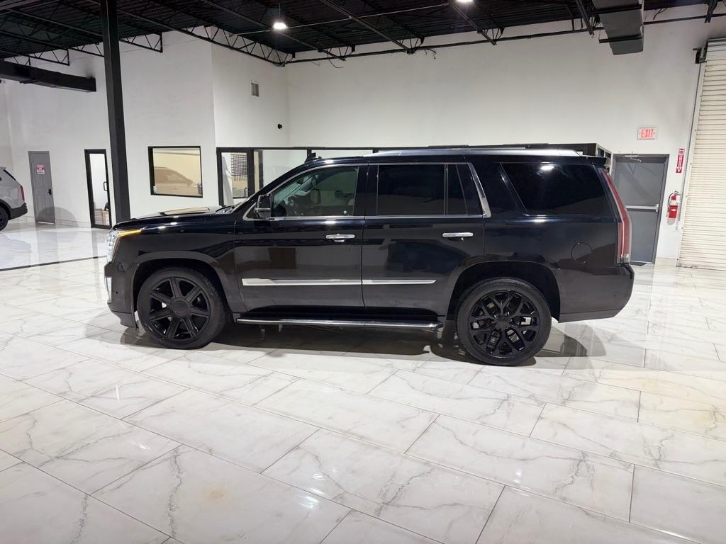 Cadillac Escalade Luxury 4WD 2020
