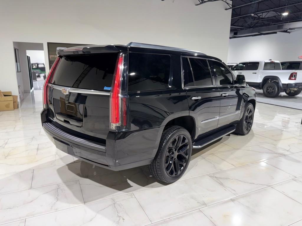 Cadillac Escalade Luxury 4WD 2020