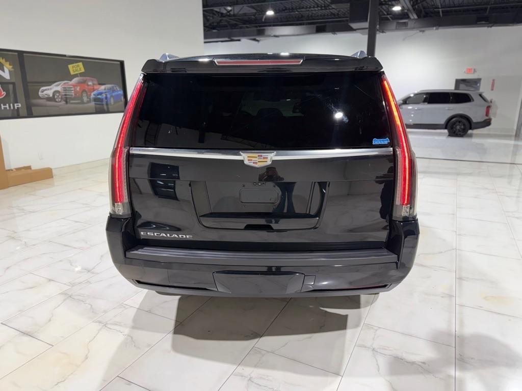 Cadillac Escalade Luxury 4WD 2020