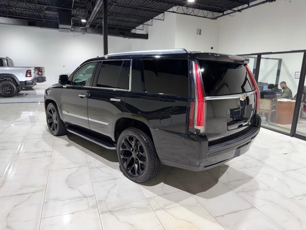 Cadillac Escalade Luxury 4WD 2020