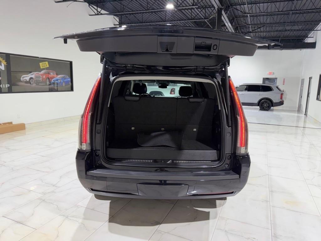 Cadillac Escalade Luxury 4WD 2020